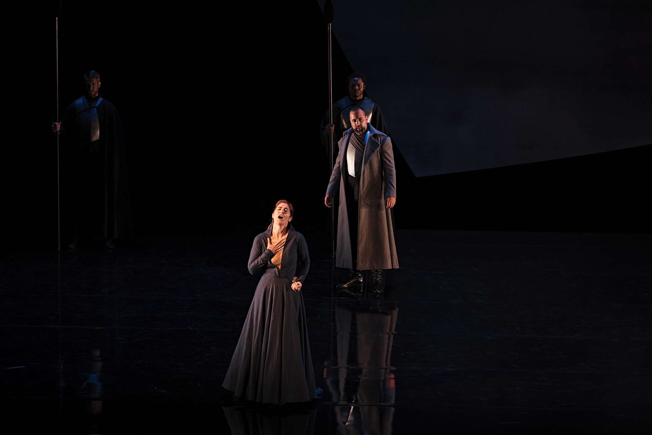 Il Trovatore - Verdi -Opera de Montreal - Étienne Dupuis - Nicole Carr